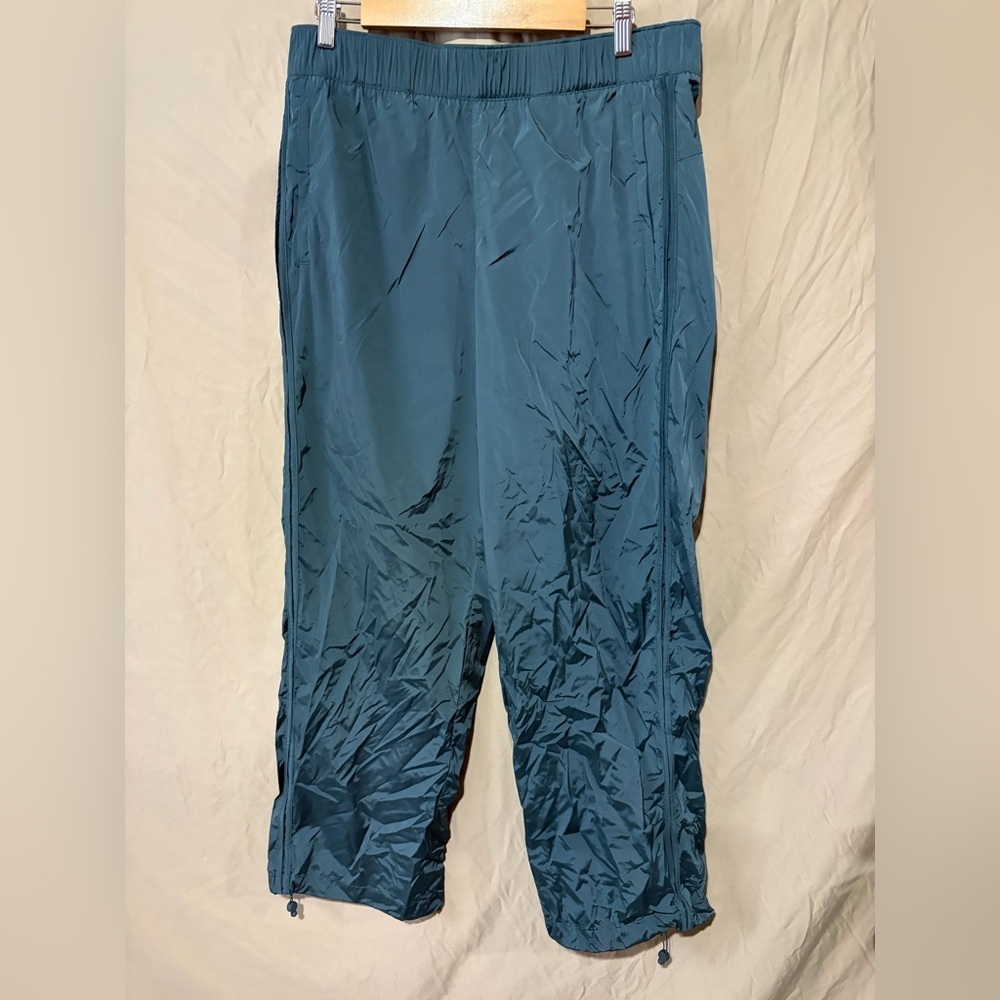 Athleta track/wind pants